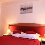 Bed & Breakfast Posejdon Pobierowo