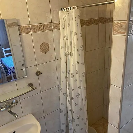 Posejdon فندق مبيت وإفطار بوبيروفو
