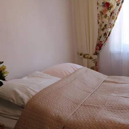 Bed & Breakfast Posejdon 3*
