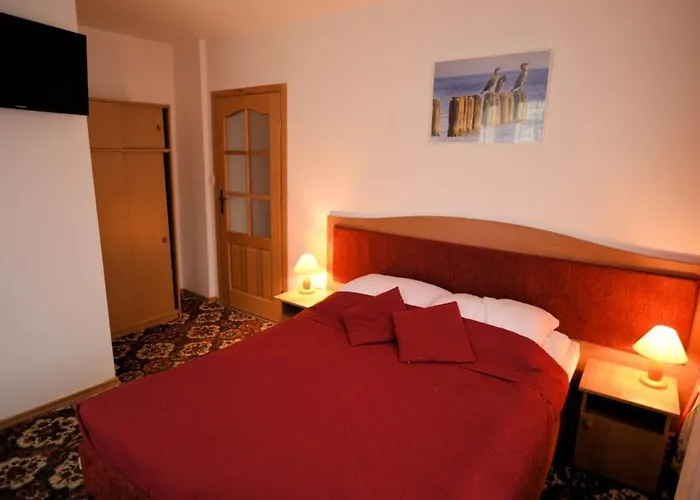 Alojamento de Acomodação e Pequeno-almoço Posejdon 3*