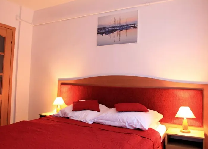 Alojamento de Acomodação e Pequeno-almoço Posejdon Pobierowo